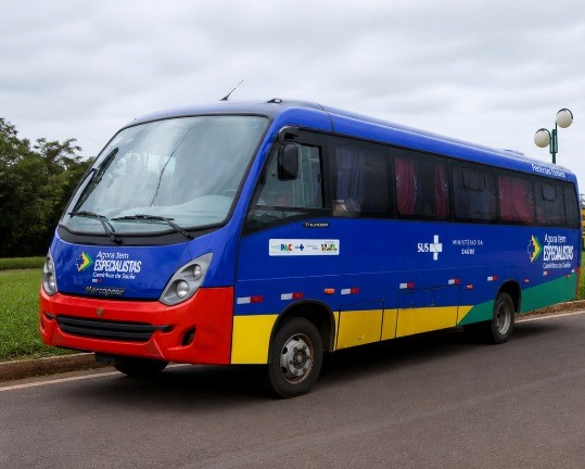Belém do Brejo do Cruz é contemplado com micro-ônibus do programa Agora Tem Especialistas e reforça acesso à saúde